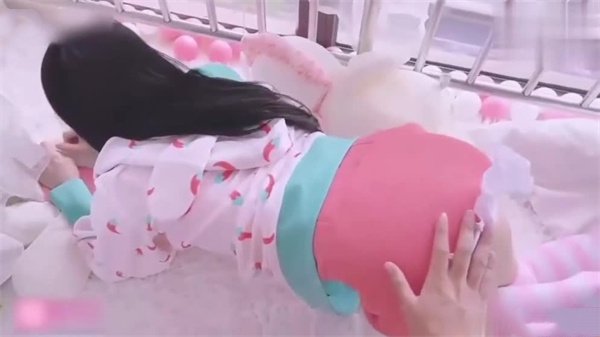 [神乐七奈COS服骑乘位榨精]魅魔附体！淫语诱惑吞精颜射 二次元痴女淫穴榨干白浊汁